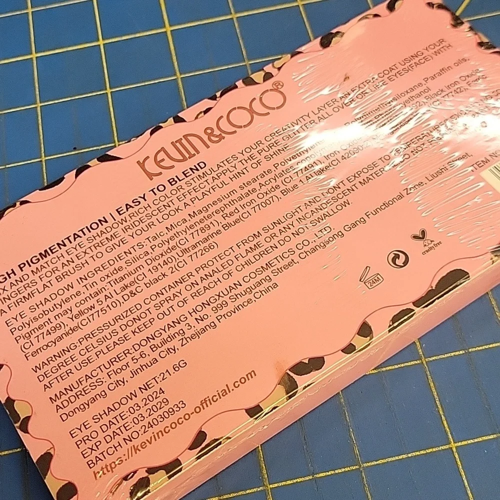 Eyes-Kevin&Coco Wild Side 18 Color Eyeshadow Palette New Sealed